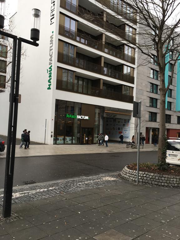 Hochwertig Im Herzen Stuttgarts エクステリア 写真
